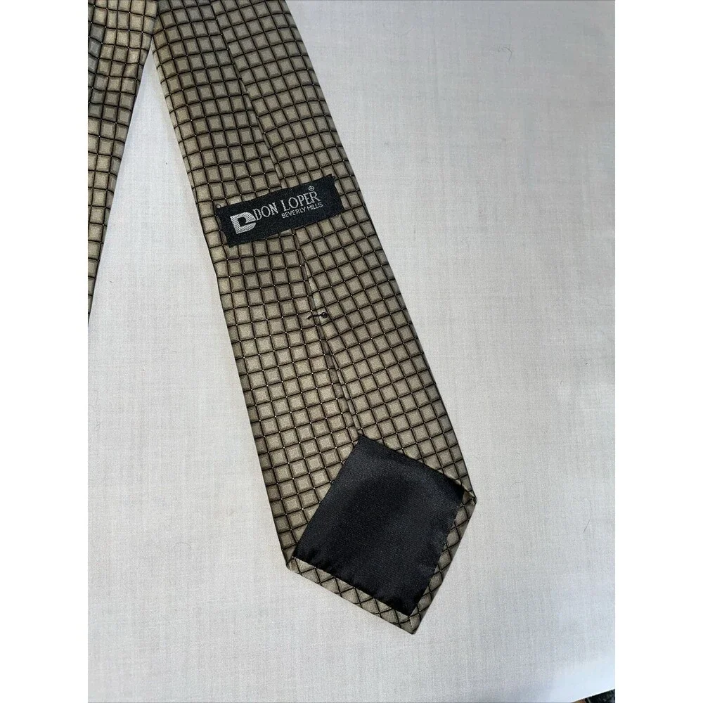 Don Loper Beverly Hills Dress Tie Mens Size 62” Gold Geometric 100% Silk Formal